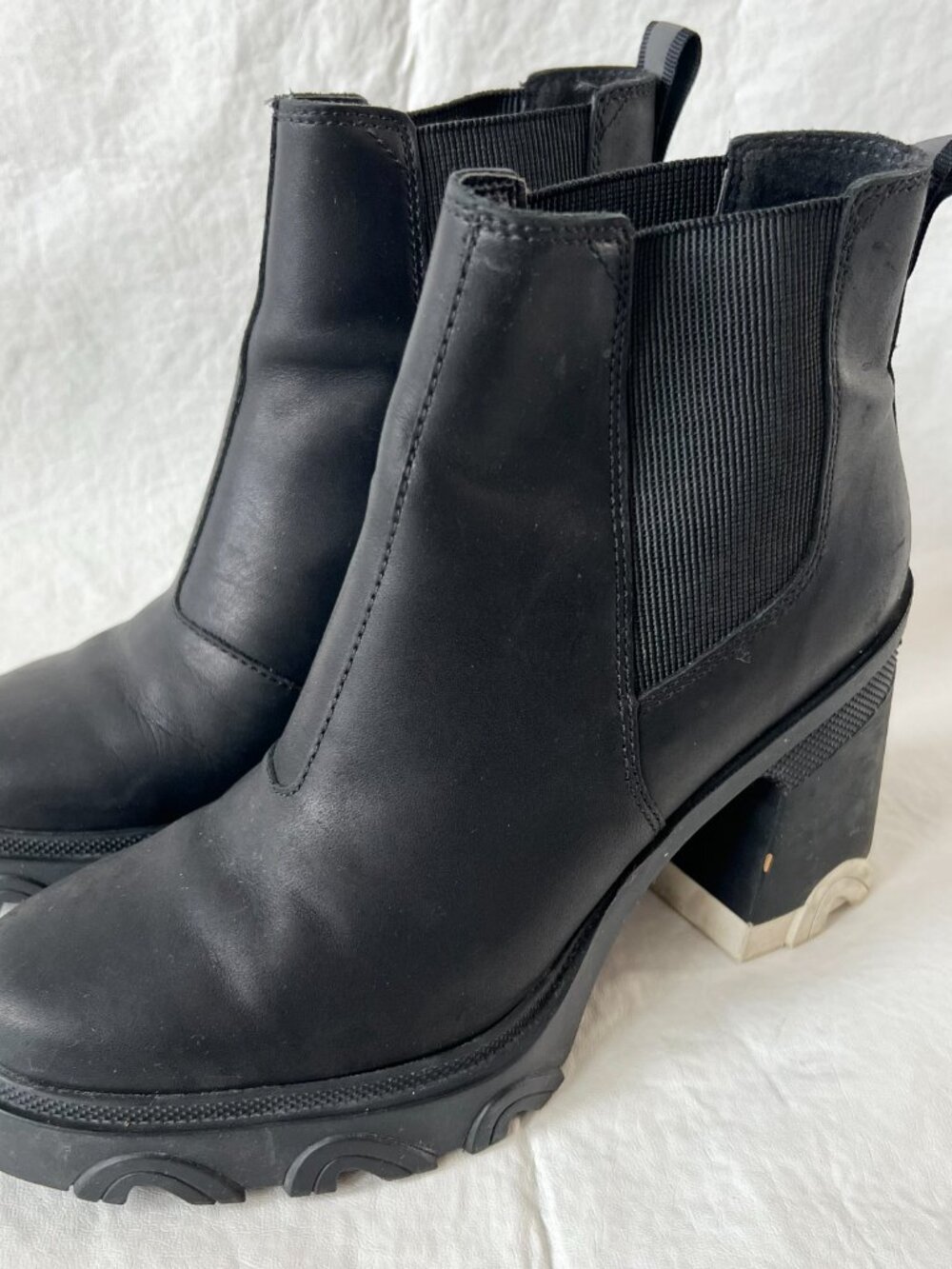 Sorel chelsea boots black leather waterproof block high heel size 7 platform - Picture 3 of 14
